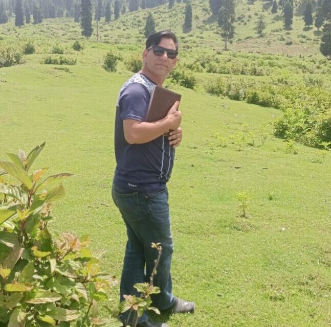Showkat Javed Daing